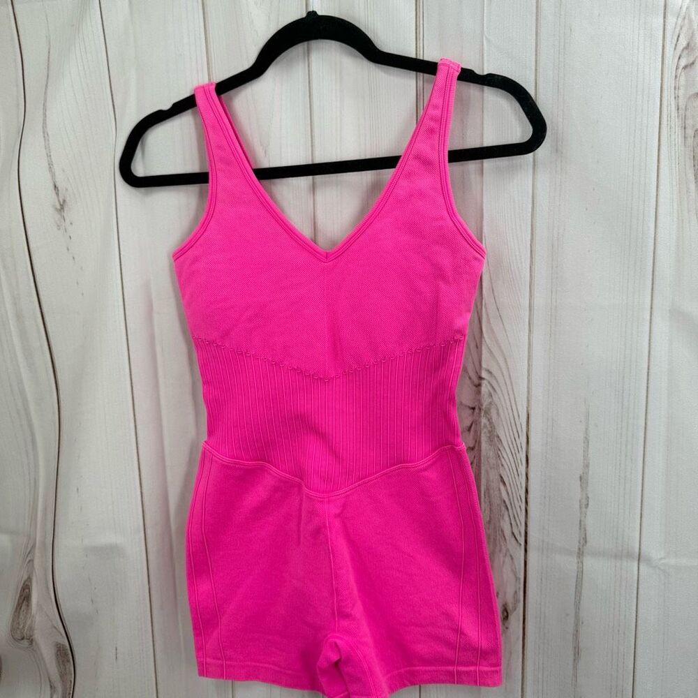 JoyLab Women’s Medium Hot Pink Athletic Romper